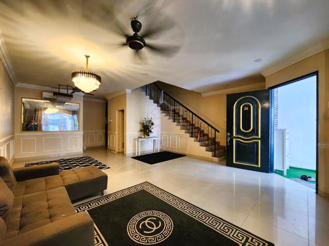CANTIK & FULLY FURNISHED 3 Storey Terrace Anjung Sari Setia Alam 2
