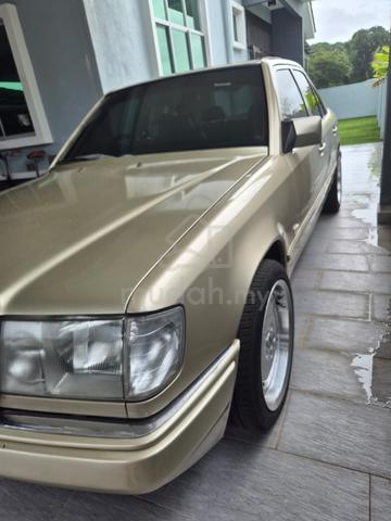 Mercedes Benz 230 W124 (A) - 2