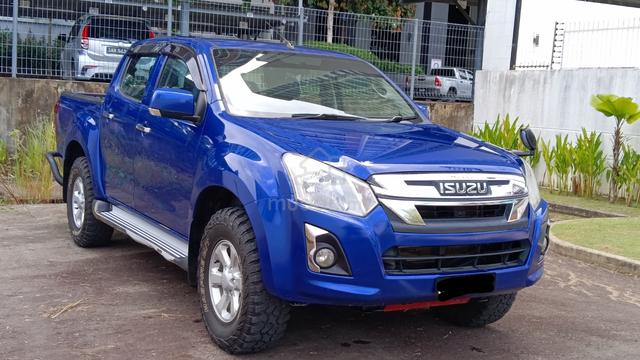 2020 Isuzu D-MAX V-CROSS 3.0L (M)4×4 VGS Turbo - 4