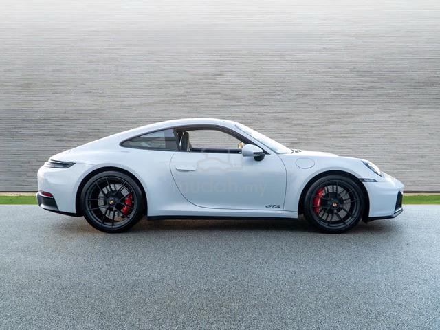 2025 Porsche 911 Carrera GTS (992 II) APPROVED CAR - 3