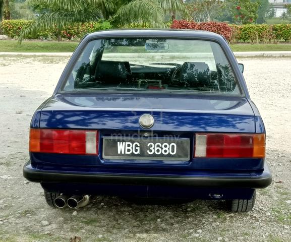 E30 coupe (M) - 4