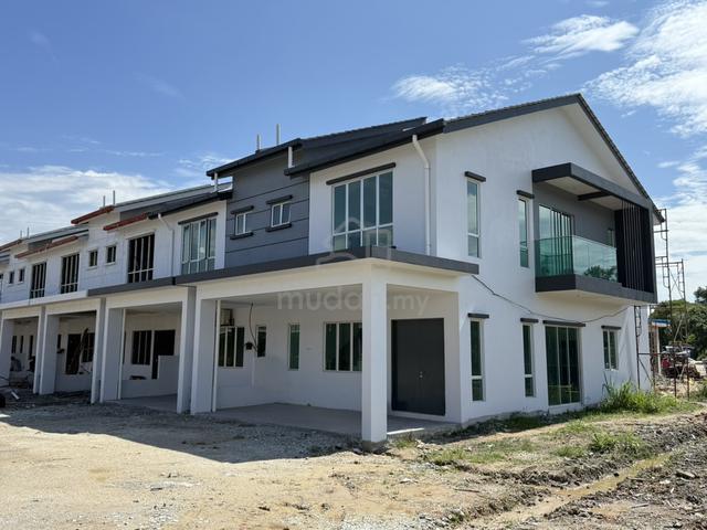 Seksyen29 tepi Quayside Mall (bebas banjir) 1
