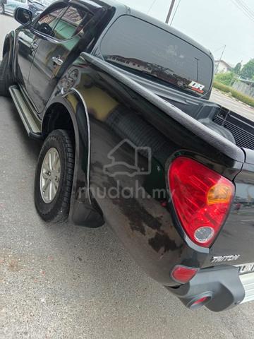 2014 Mitsubishi TRITON 2.5 KB4TGJRXZR FACELIFT (A) - 4