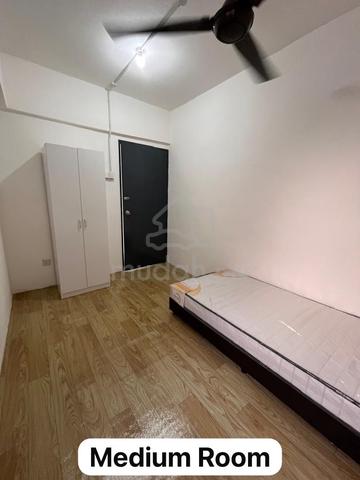 Single Medium Room 1