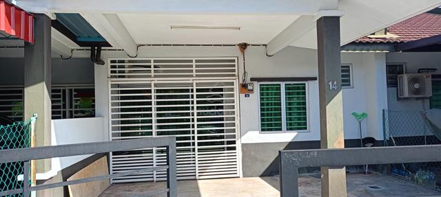 Rumah setingkat Untuk Disewa 1