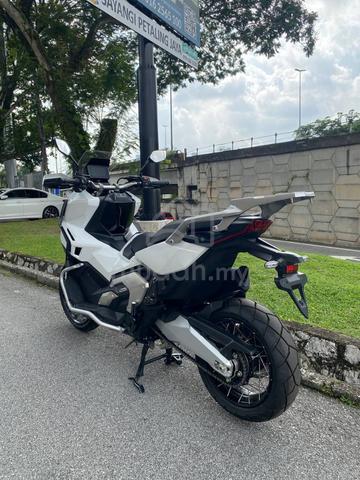 HONDA🔥xadv🔥x-adv 750🔥xadv 750🔥scooter🔥 - photo 3 of 4