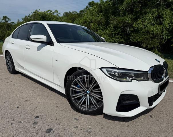 Bmw 330i 2.0 M SPORT Full Service Auto Bavaria - 4
