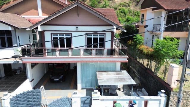Renovated Extended Double Storey Semi Detached Desa Camellia Sungai Me 1