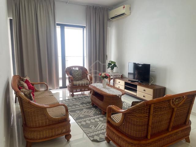 Bay Laurel @ Country Garden Danga Bay 1