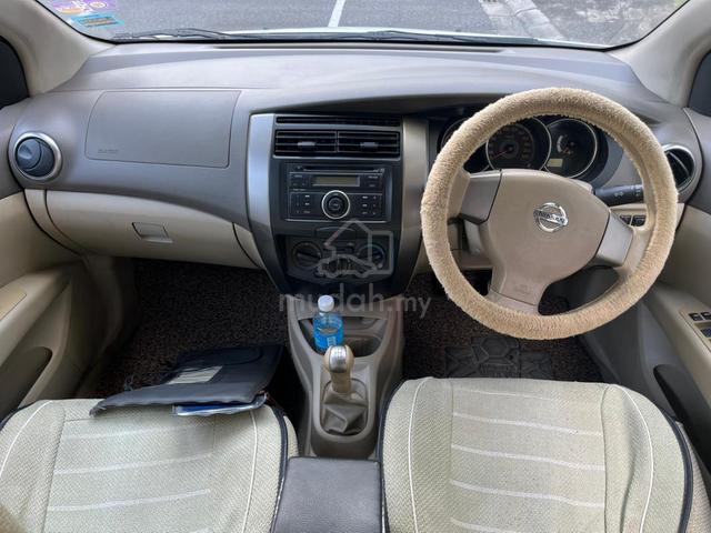 2009 Nissan GRAND LIVINA 1.6 IMPUL (M) - 4