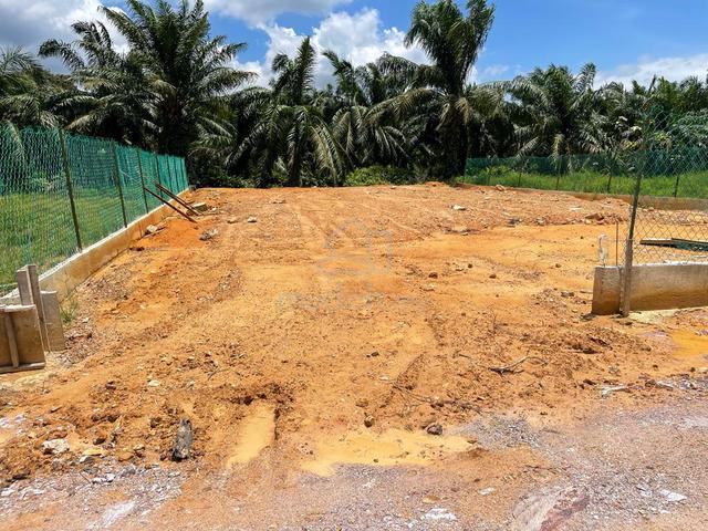 Lot Nama Terus Masuk Geran di Pt Hj Omar Utk di Jual Kg Bukit Hijau 1