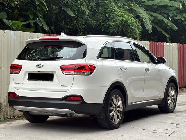 2017 Kia SORENTO 2.2 (A) Free Warranty + Tinted - 5