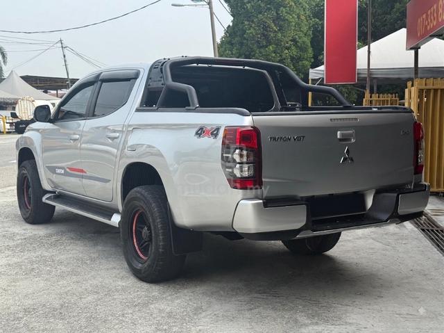 2019 Mitsubishi TRITON 2.4 VGT (A) LOAN KEDAI - 2