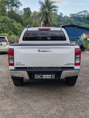 2016 Isuzu D-MAX 3.0 V-CROSS 4x4 (A) - 4