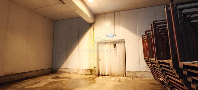 Taman Daya Factory Corner Lot 4690sqft 4