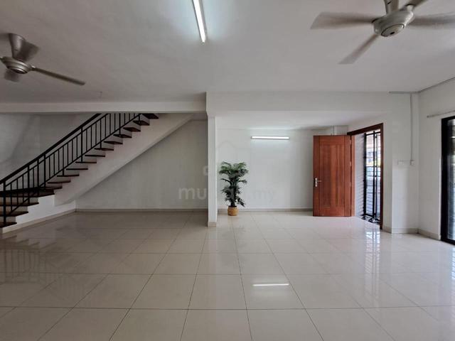 Freehold|2 Storey Terrace |22x75| Saffron Hill, Denai Alam 1