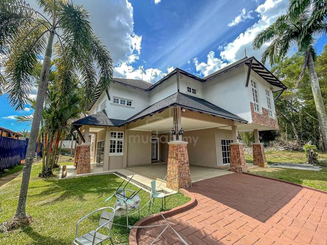 LUXURY BUNGALOW - PERDANA LAKEVIEW EAST - GOOD CONDITION - NEGo 1