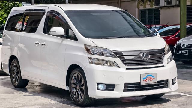 2013 REG 2018 Toyota VELLFIRE 2.4 Z 8 SEATER ANH20 - 2