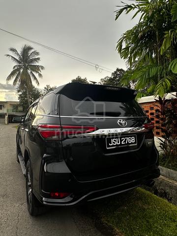 2018 Toyota FORTUNER 2.4 VRZ 4X4 2GD-FTV (CKD) (A) - 2