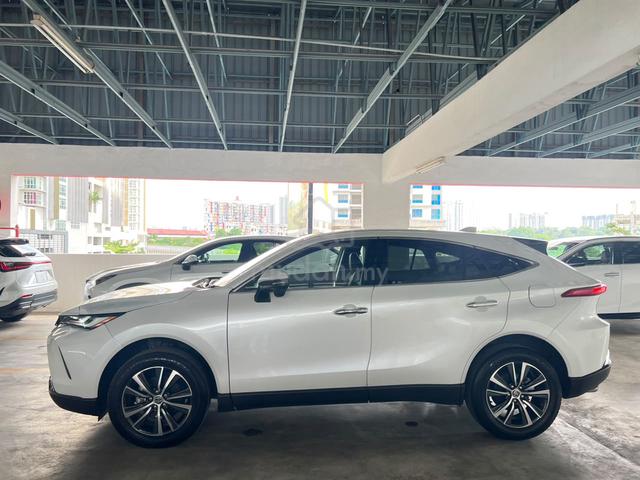 GRADE 5AA|2025 Toyota HARRIER 2.0L G-SPEC - 5