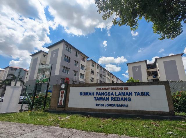 Flat Taman Molek 1