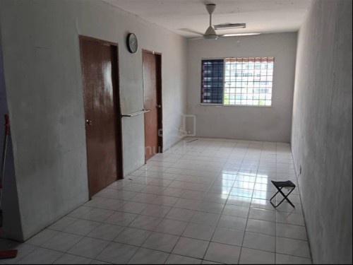 Apartment Lestari (Damansara Damai) 1