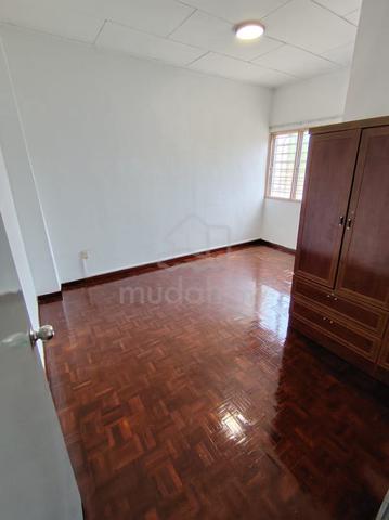 Taman Puncak Utama Kajang nearby Balakong & Jade hill 1