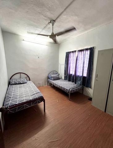 Bilik Sewa Lelaki Seksyen 7 Bangi Room for Rent Bangi 1