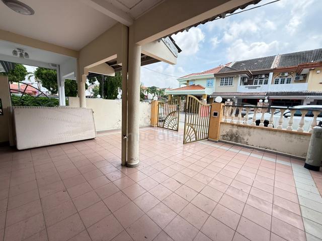 BELOW VALUE 190K!! FREEHOLD Double Storey Terrace Ujong Pasir Semabok 1