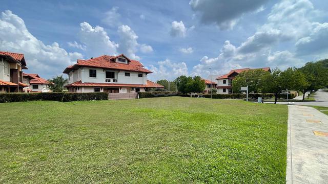 6,372 SQFT ❗ CORNER LOT Bungalow Land Precint 16 Putrajaya Presint 16 2