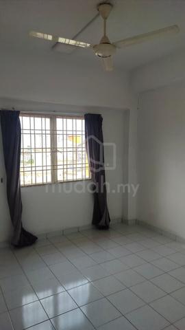 Sri Dahlia Apartment (Kajang) 1