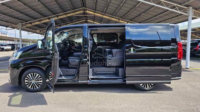 2020 Toyota GRANACE 2.8 PREMIUM (A) - 5