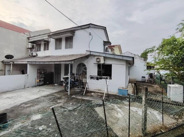 Teres Cluster Seksyen 18 Shah Alam_corner Lot_ 1