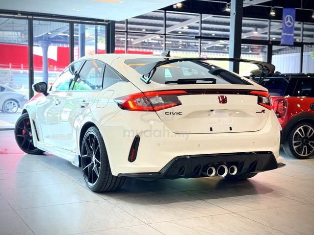 UNREG 2024 Honda CIVIC TYPE R FL5 Grade 6A Low Mil - 2