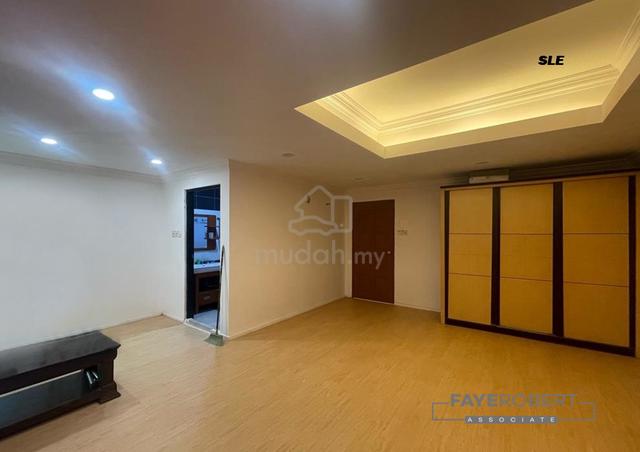 Taman Casa Palma | 3-Storey Townhouse For Sale 1
