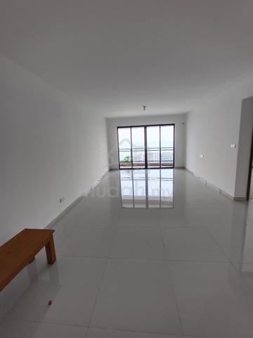 Starview Bay @ Forest City 1