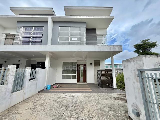 Double Storey House End lot Imperial Jade Bandar Seri Alam 1