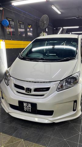 2010 Honda FREED 1.5 E (A) - 3