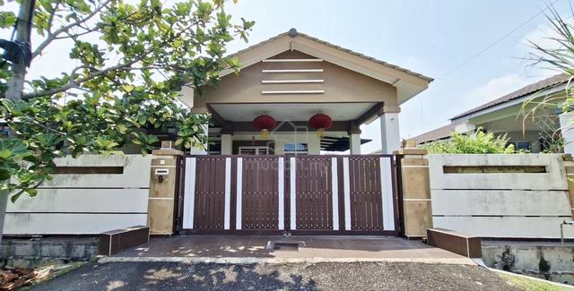 (Nonbumi)Single Storey Semi-D at Bukit Katil Taman Bukit Katil Damai 1
