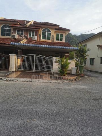 2 - Storey Terrace menanti pemilik baru 1
