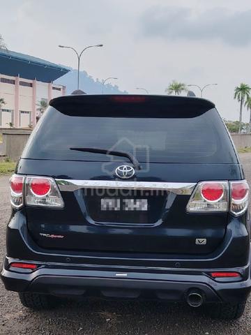 2014 Toyota Fortuner 2.7 V Auto (Petrol) for sale - 5