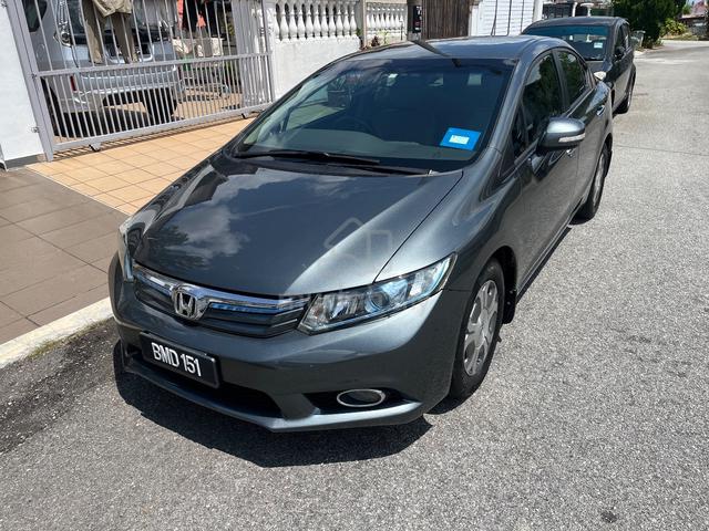 2013 Honda CIVIC 1.5 (HYBRID) (A) - 4
