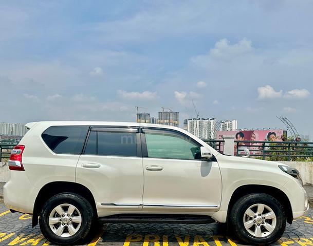 360 CAMERAš„2015 Toyota LANDCRUISER PRADO TX 2.7 - 4