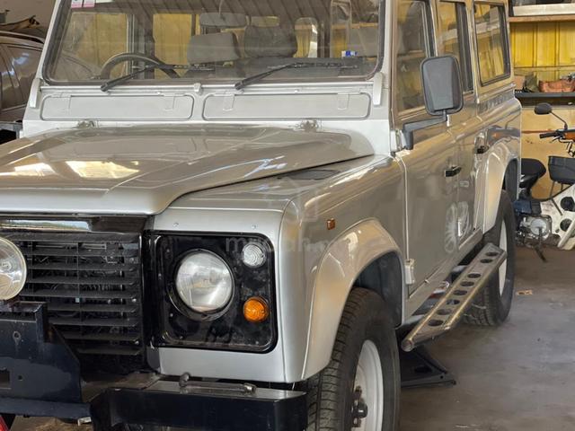 1996 Land Rover Defender 110, Tdi300 (M), 1996 - 3