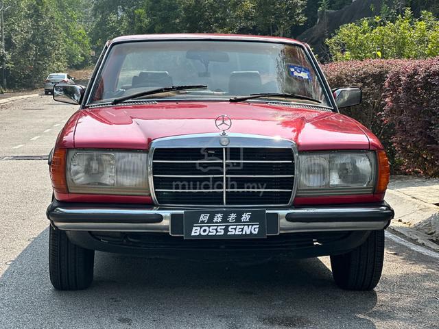 1979 Mercedes Benz 200 2.0Auto - 3