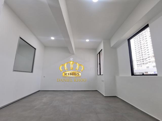 Georgetown C Y Choy Shop Office 4