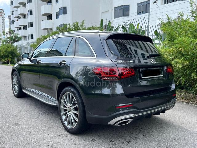 2021 Mercedes Benz GLC200 2.0 AMG/ FL/ F.S.R/ 1Own - 3