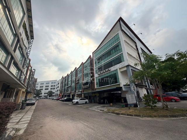Taman Molek 1