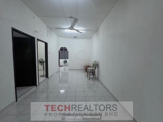 1 Storey Terrace For Rent @ Taman Kempas 1