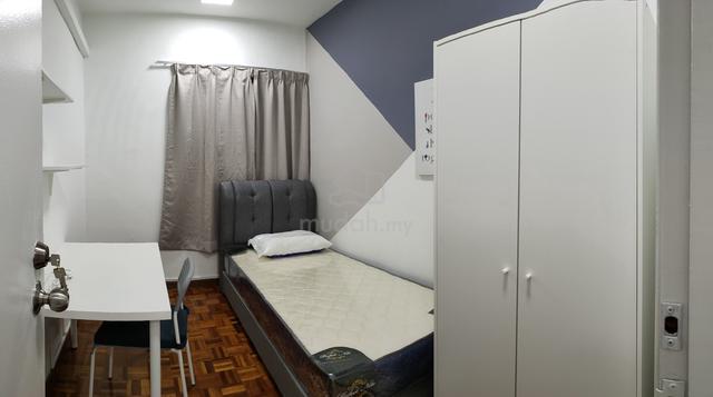 Single Room For Rent at Kuchai 1